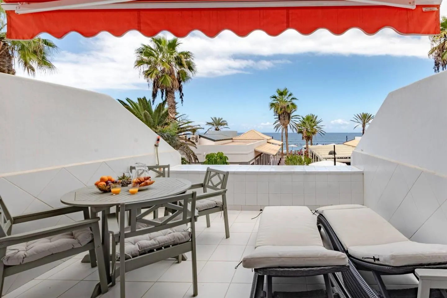 Oceanfront Apartment Parque Santiago II プラヤ・デ・ラス・アメリカス